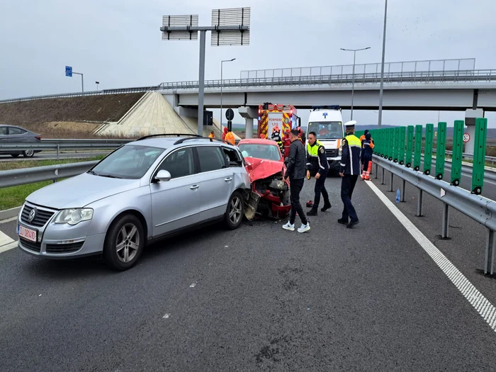 Accidentul s-a petrecut pe DEx 12, pe raza localității Găneasa FOTO: DRDP Craiova 