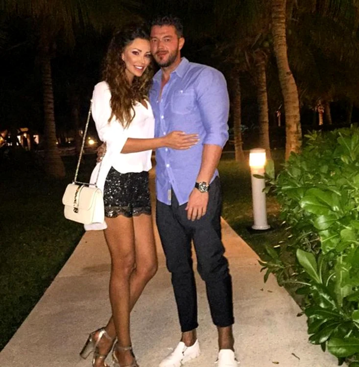 Bianca şi Victor şi-au planificat o lună de vacanţă