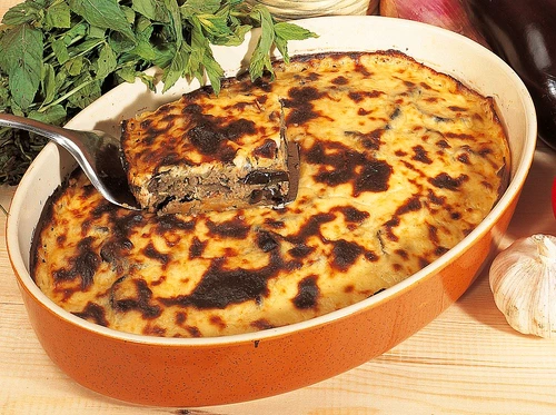 musaca de vinete cu carne tocata jpeg