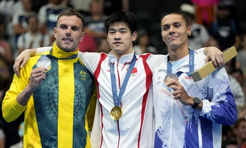 David Popovici bronz jpg