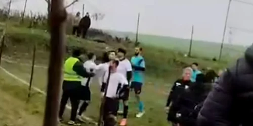 Scandal în fotbalul românesc | FOTO Facebook: viitorullunca