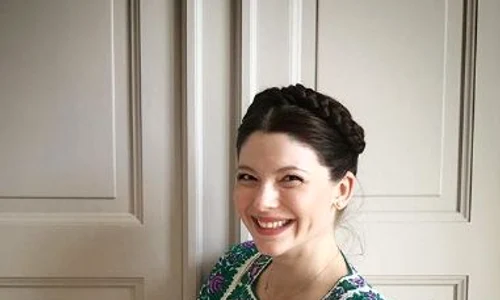 Anca Lungu a nascut la Nisa jpeg