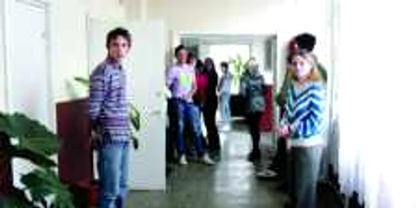Elevii Colegiului Economic vor avea săli de practică moderne