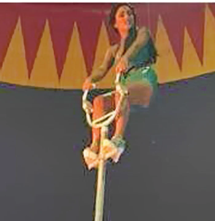 Daniela s-a  umplut de  vânătăi la  ”Poftiți pe  la noi!”