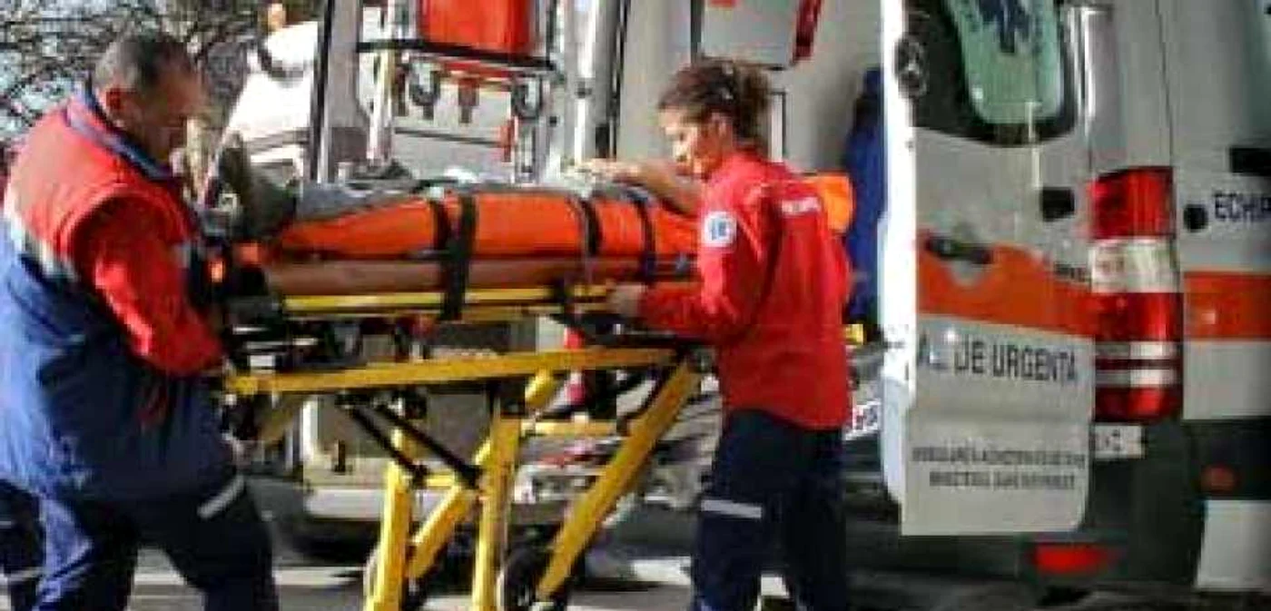 Ambulanţierii nu au mai putut face nimic pentru a-l salva pe bărbat