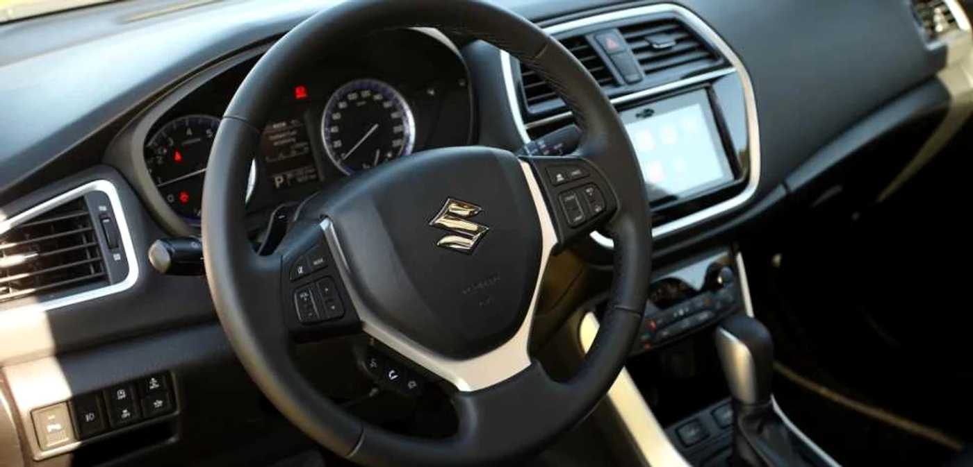 Suzuki le-a promis clienţilor, care au plătit, în medie, un avans de 12.000 de euro că îşi vor primi maşinile