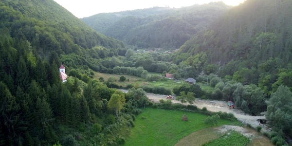 Valea Runcului Foto Daniel Guță  ADEVĂRUL (10) JPG