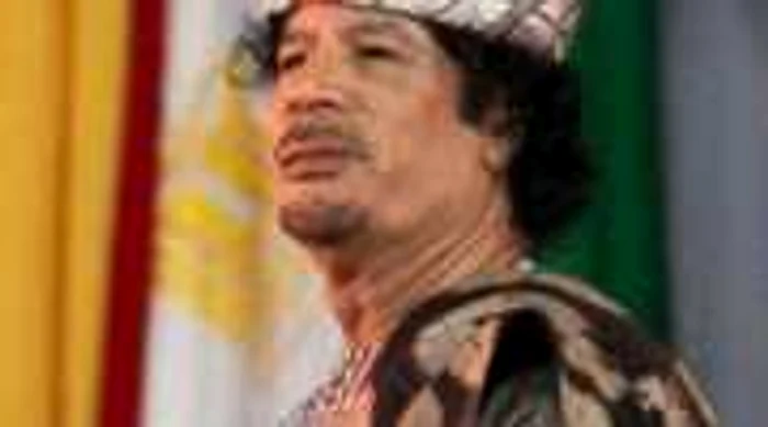 Londra a încercat să-l mituiască pe Gaddafi pentru a-şi retrage sprijinul pentru IRA