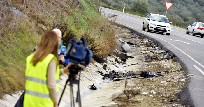 Imagine de la locul accidentul în care patru români şi-au pierdut viaţa FOTO El Pais