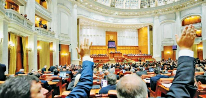 Parlamentarii spun că se vor mobiliza pentru buget 