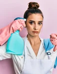 Nativi certati cu curatenia Sursa foto shutterstock 1906829107 jpg