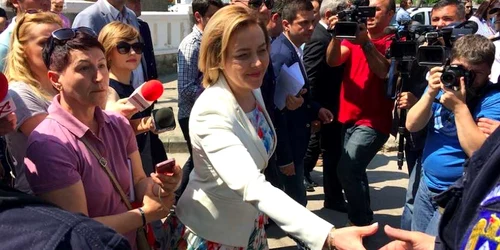Ministrul Carmen Dan a trecut în revistă dispozitivul MAI pentru sezonul turistic 2018 de pe litoral Foto Mariana Iancu