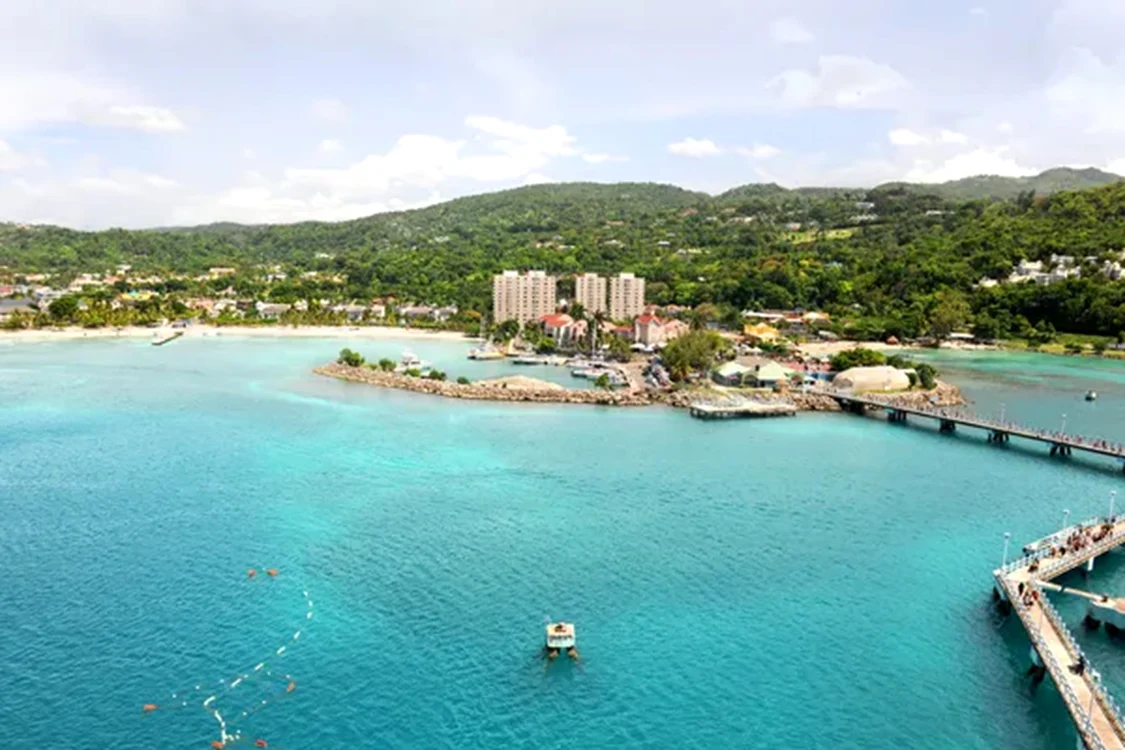 Jamaica are un steag unic în lume / foto: depositphotos.com