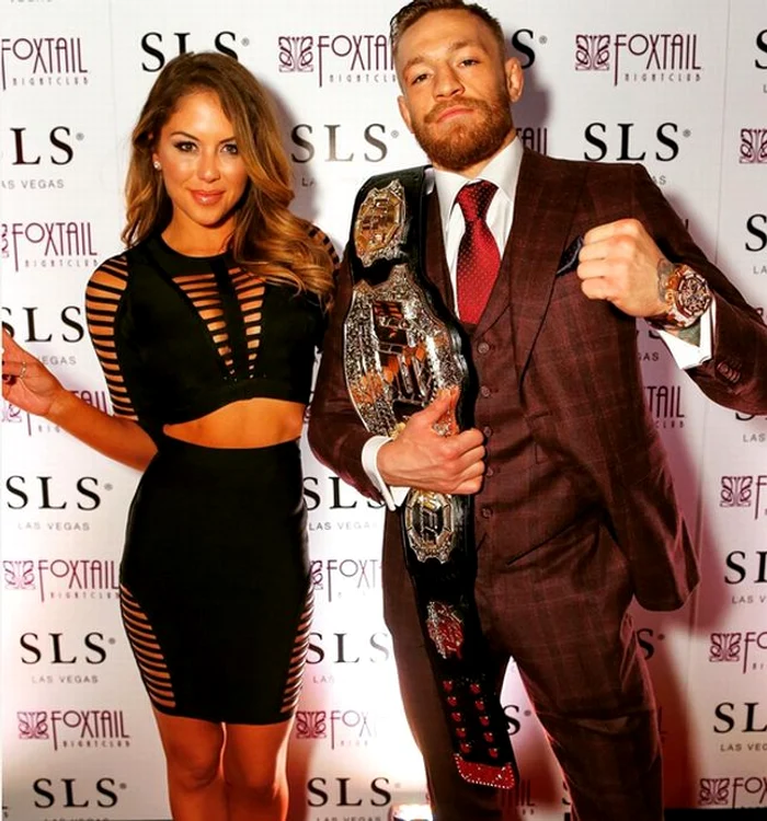 Conor McGregor şi Brittney Palmer, pe covorul roşu