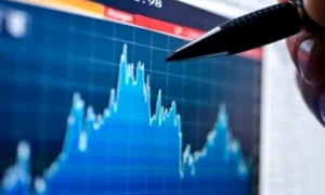 La începutul lunii august banca centrală a anunţat că menţine prognoza pentru inflaţia la final de an, de 3,2% în acest an şi 3% în 2013