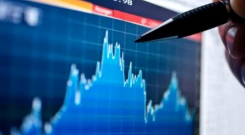 La începutul lunii august banca centrală a anunţat că menţine prognoza pentru inflaţia la final de an, de 3,2% în acest an şi 3% în 2013