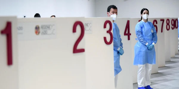 Centru de vaccinare in Italia FOTO EPA-EFE
