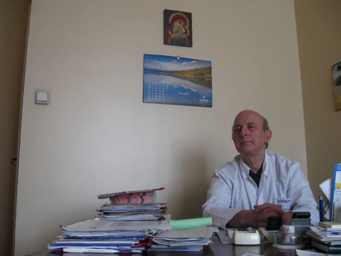 Dr. Marcel Ionescu susţine că a procedat corect, din punct de vedere medical.