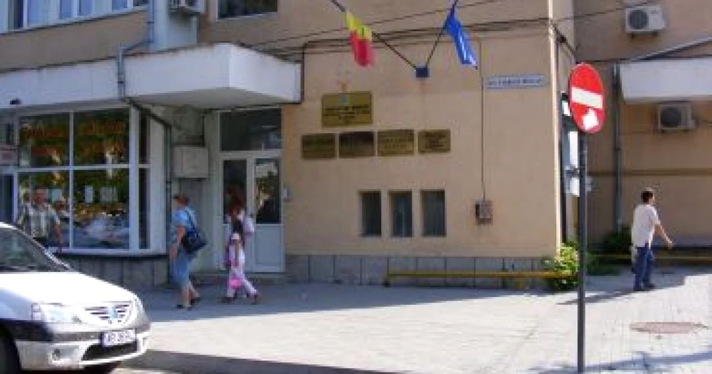 Alba Iulia: Controale ale inspectorilor de muncă încheiate cu sancţiuni şi avertismente