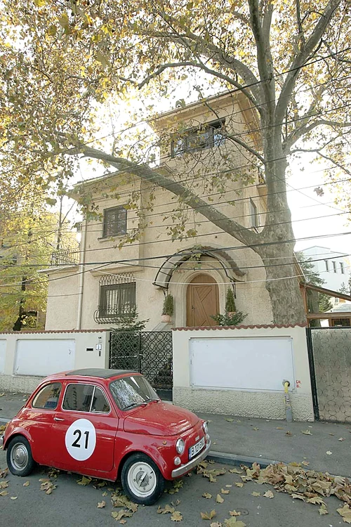 Regia Protocolului de Stat scoate la licitaţie vila cu opt camere în care a locuit fostul pesedist timp de 10 aniFoto: Click!