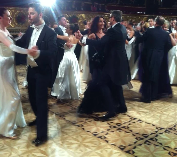 Mihaela Rădulescu a dansat vals la Timişoara
