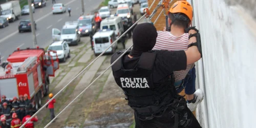 exercitiu cutremur galati