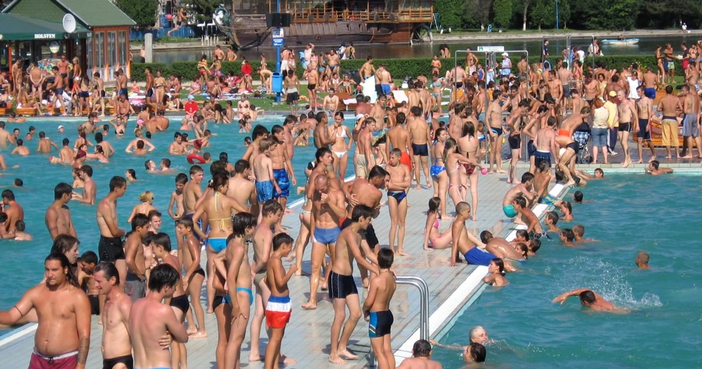 Complexul Weekend atrage mii de vizitatori în sezonul estival