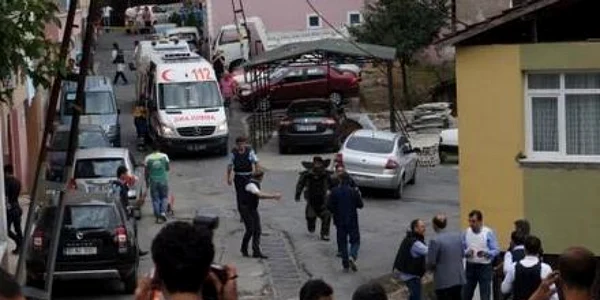 focuri de arma consulatul american istanbul FOTO CNN Turk