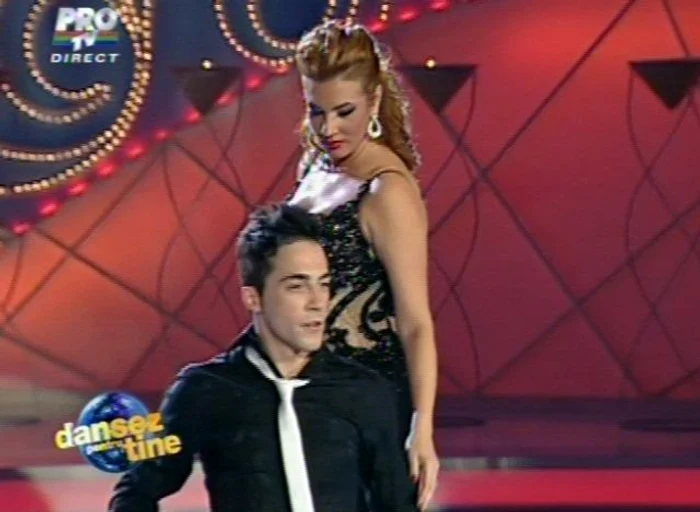 Mihaela Borcea a dansat cu Petrişor Ruge (Foto: Captură video ProTV)