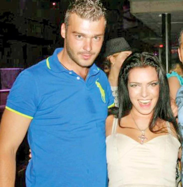 Solista se iubeşte cu Sebastian