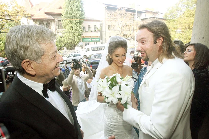 În urmă cu 6 ani, toată lumea era fericită la nunta Ioanei Dichiseanu