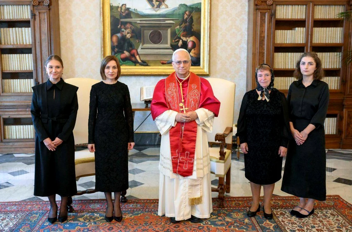 Maia Sandu a fost primită în audiență de Papa Leon al XIV-lea. FOTO: Facebook