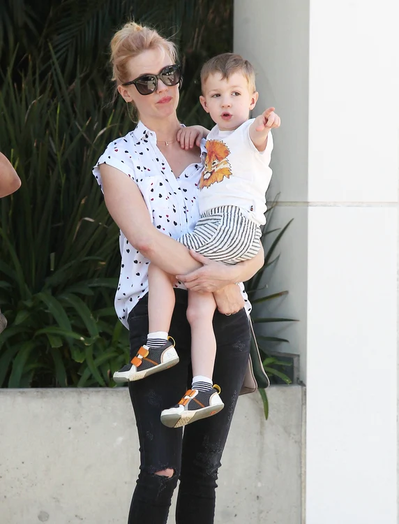 January Jones Lunches In Santa Monica With Her Son jpeg