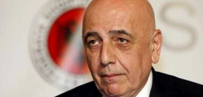 FOTBAL: Jucătorii echipei AC Milan se transformă când aud muzica Ligii