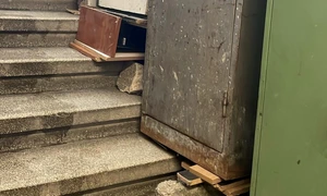 dulapuri stabilizate cu bolovani foto sindicatul europol png