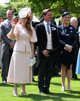 Prințesa Beatrice de York, Edoardo Mapelli Mozzi, Sarah Ferguson la Royal Ascot. FOTO: Profimedia
