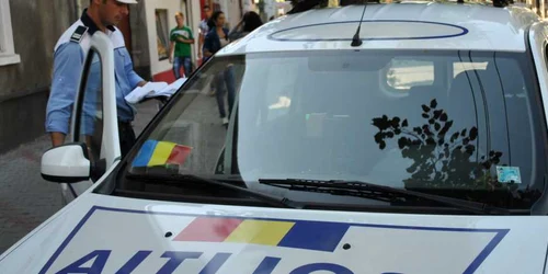 Politia l-a prins pe șoferul fără permis
