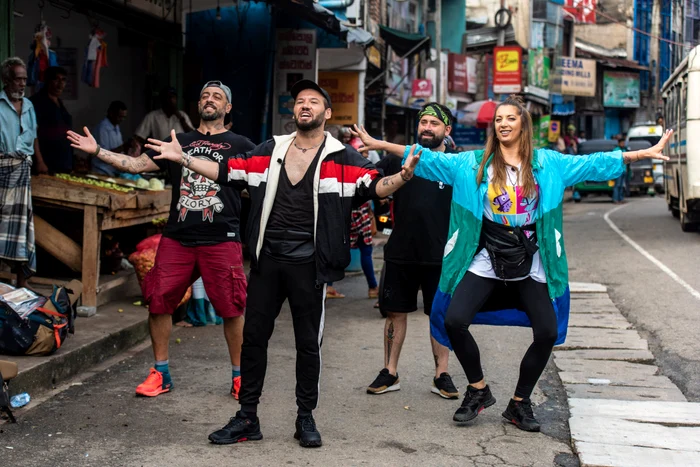 Concurenții de la Asia Express sunt puși pe glume