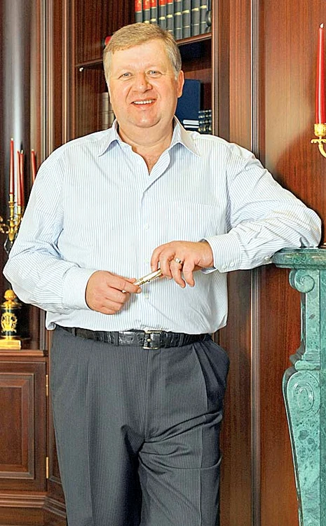 «Regele asfaltului» a primit 600.000 de lei pentru nouă terenuri expropriate