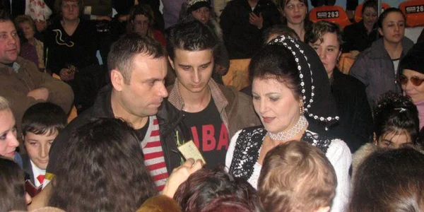 Irina Loghin cântă şi pe 800 de euro