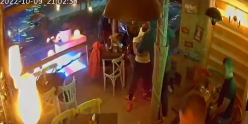 scandal bar bals jpeg