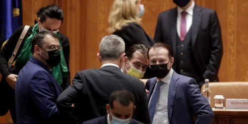Premierul Florin Cîţu prezintă PNRR în Parlament FOTO Inquam Photos / George Calin
