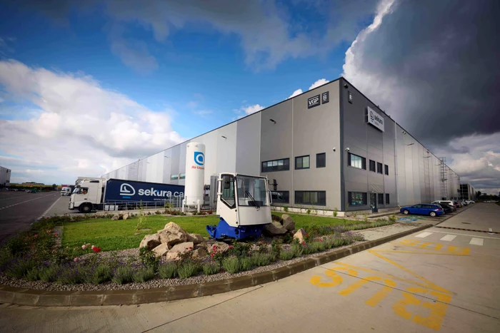 Se deschide o nouă fabrică la Brașov.