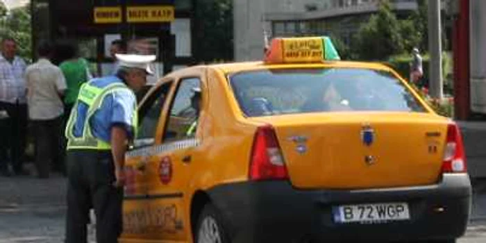 Iaşi: Taximetriştii sunt vânaţi de autorităţi