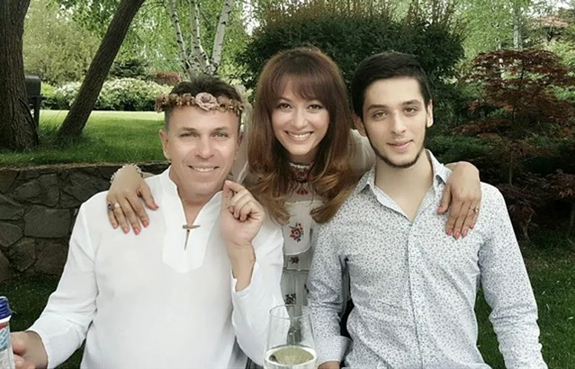 Anca Țurcașiu, alături de soț și fiul lor