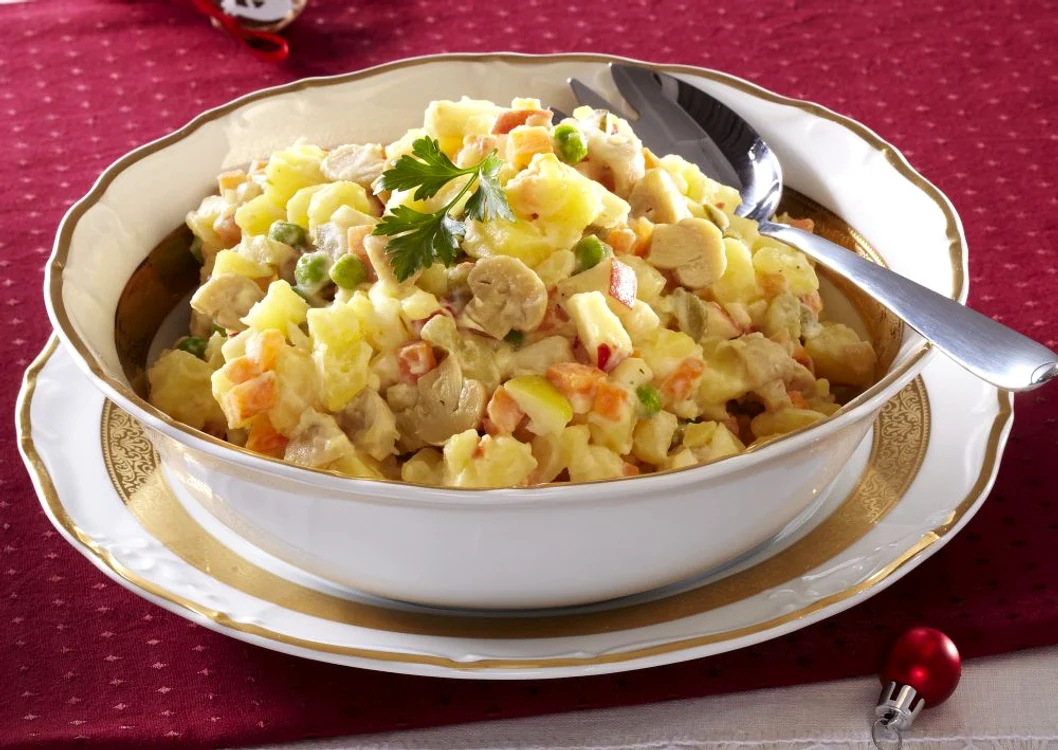 salata de legume cu maioneza jpeg