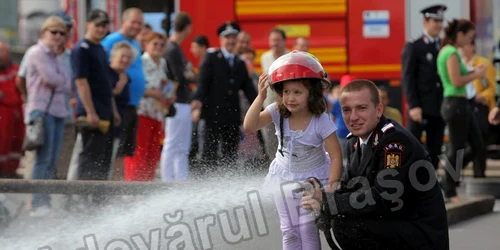 Micuţii au luat parte la un concurs inedit. Foto: Bogdan Crăciun