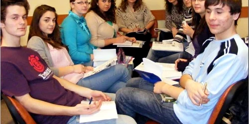 Şcolile înfrăţite au permis elevilor să facă schimb de experienţă