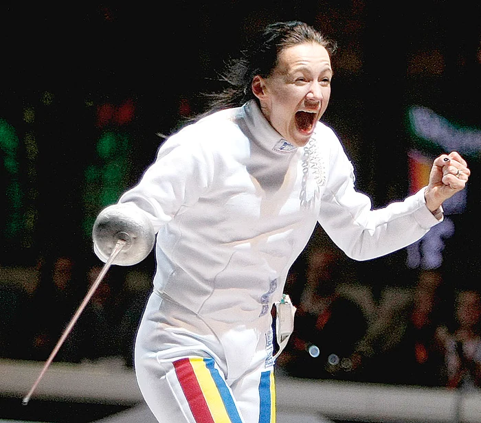 
    Simona Gherman  