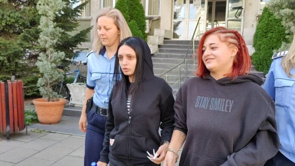 Două surori din Gorj au fost arestate preventiv pentru că au ascuns un suspect de tentativă de omor